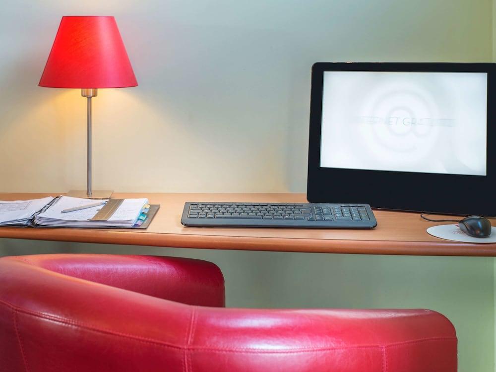 B&B Hotel Les Sables-D'Olonne Centre Gare Dış mekan fotoğraf